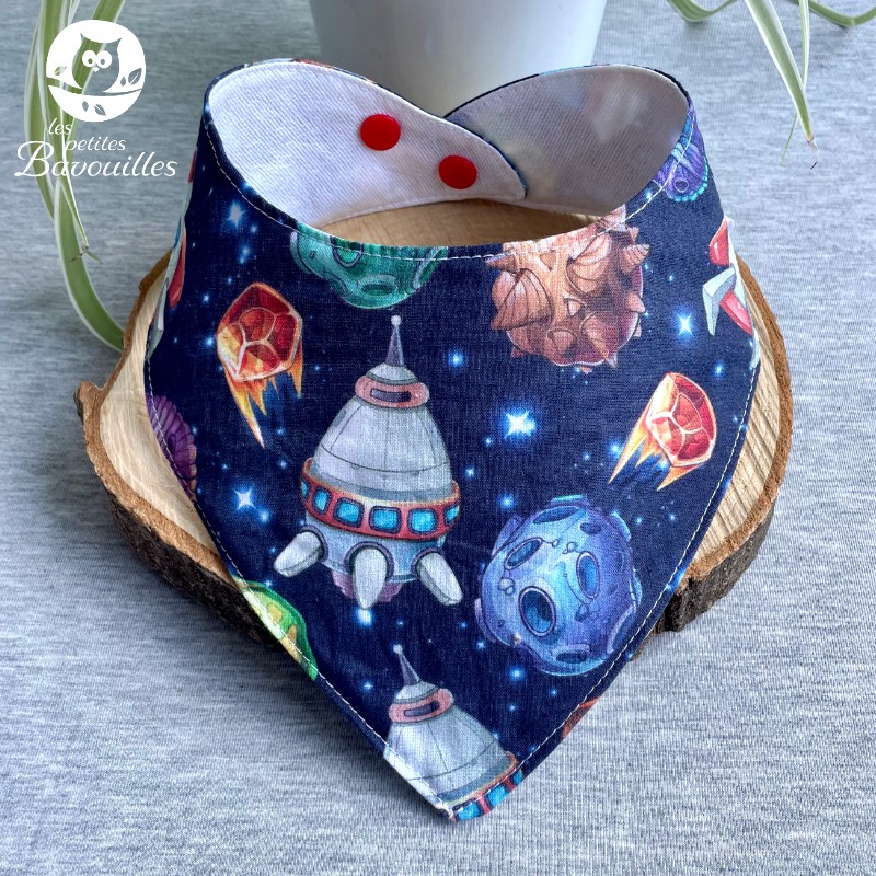 Bavoir bandana imperméable cosmos